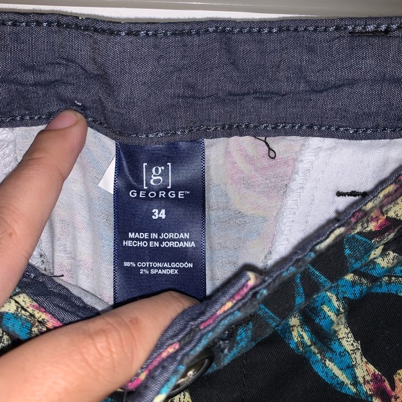 Men’s 34 Black Floral Pattern Flat Front Short - Picture 8 of 12